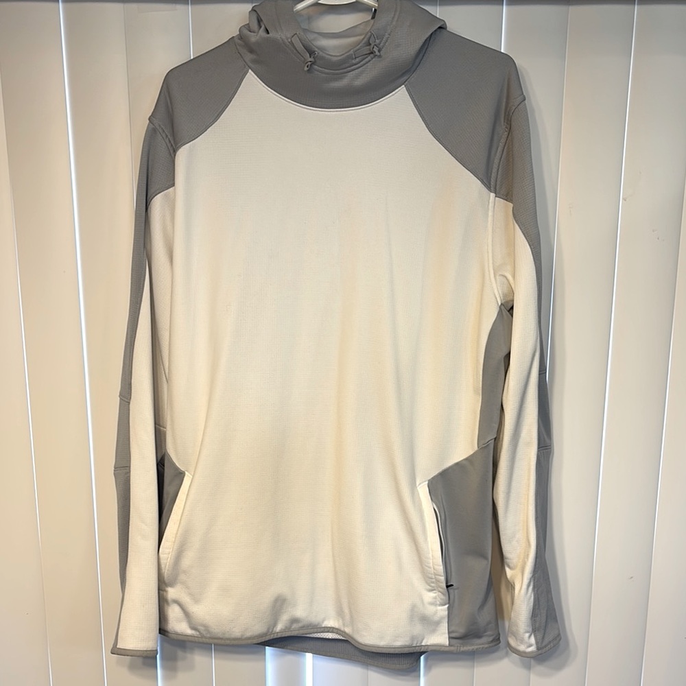 Under Armor Men's Cream and Gray Hoodie with zip pockets